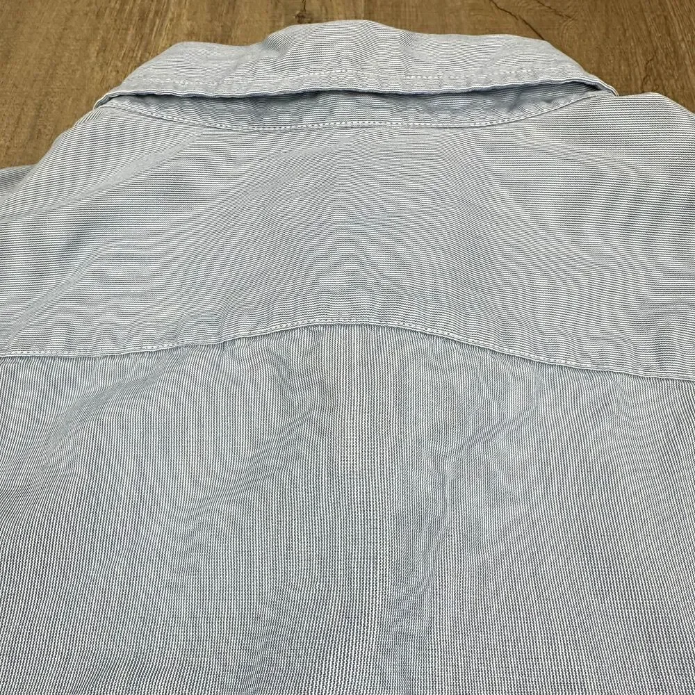 J. Crew Men's Large L Long Sleeve Light Blue Button Up Shirt